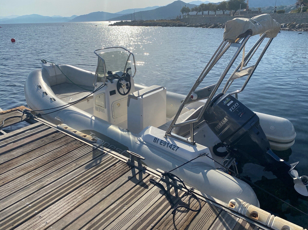 Jet Loc-Ile Rousse必去景点