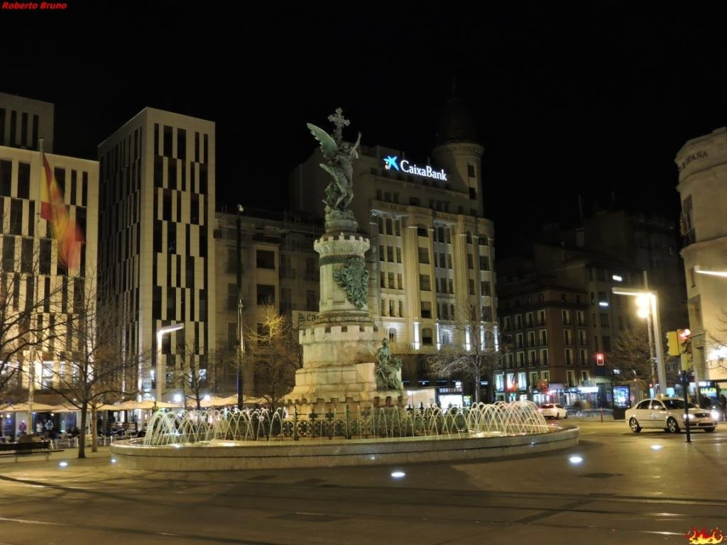 Plaza De España-萨拉戈萨省必去景点