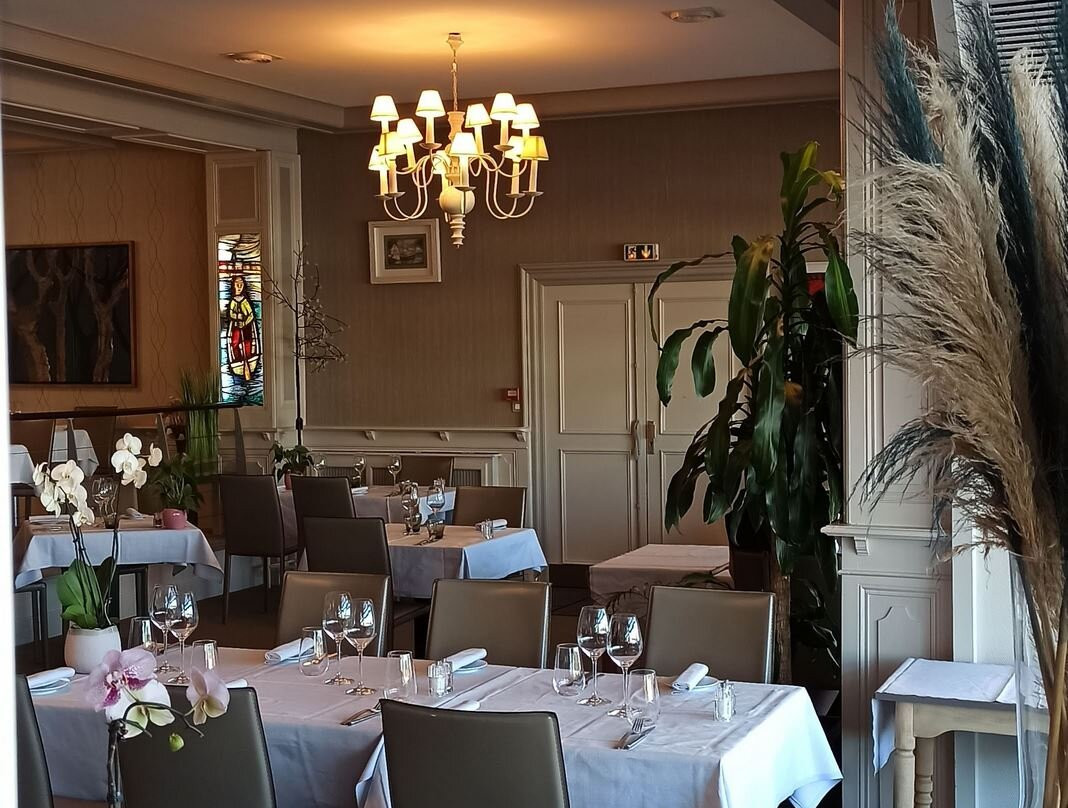 Hôtel le Goyen主图