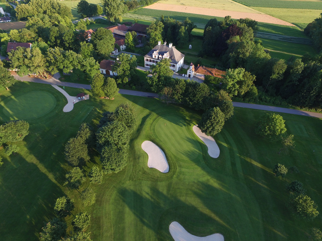 Golfclub Altotting Burghausen-Haiming必去景点