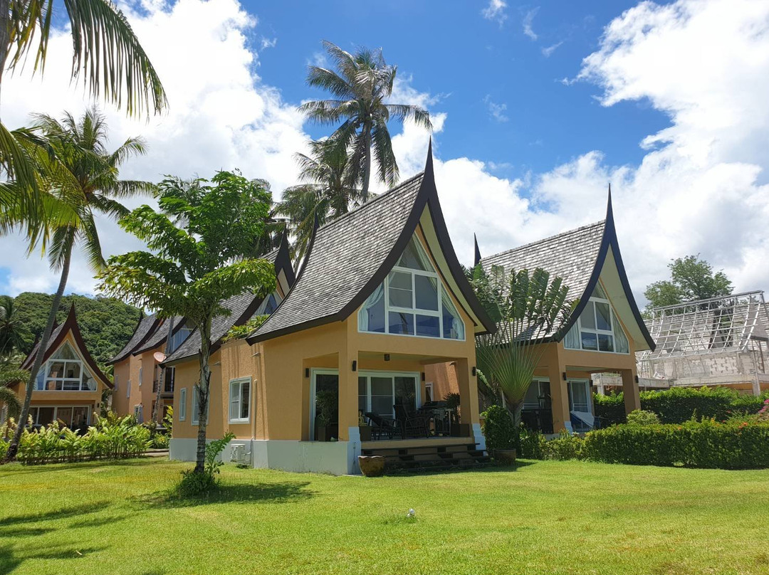 Peninsula Beach Resort主图