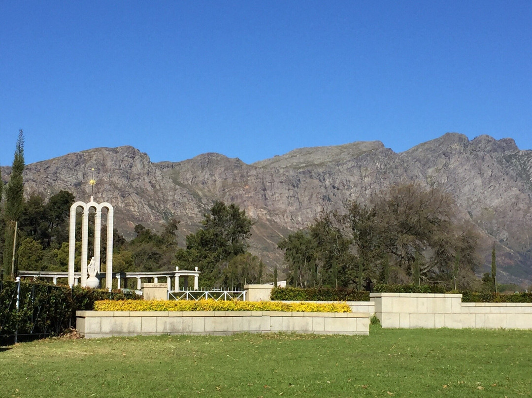 The Huguenot Memorial Monument景点图片