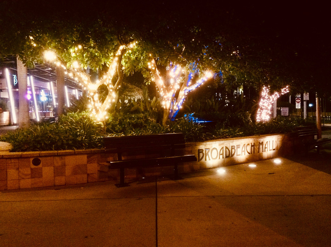 Broadbeach Mall-布罗德海滩必去景点