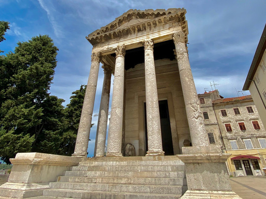 Pula food tour-普拉必去景点