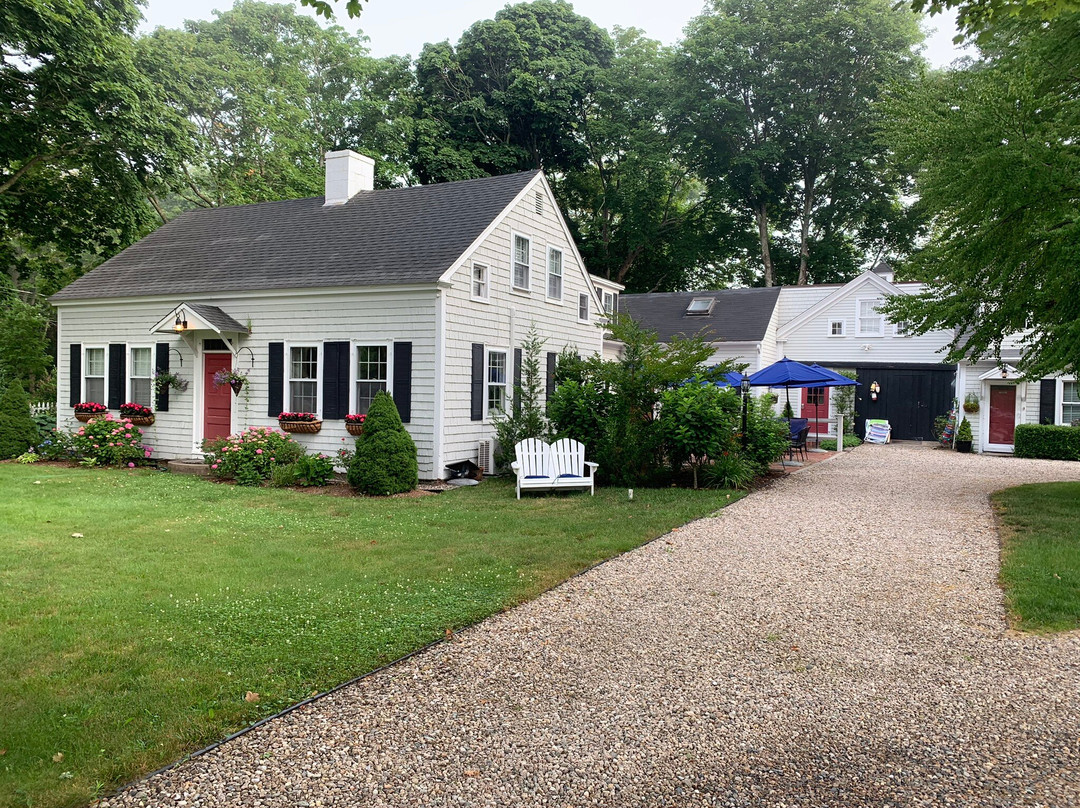 The Parsonage Inn主图