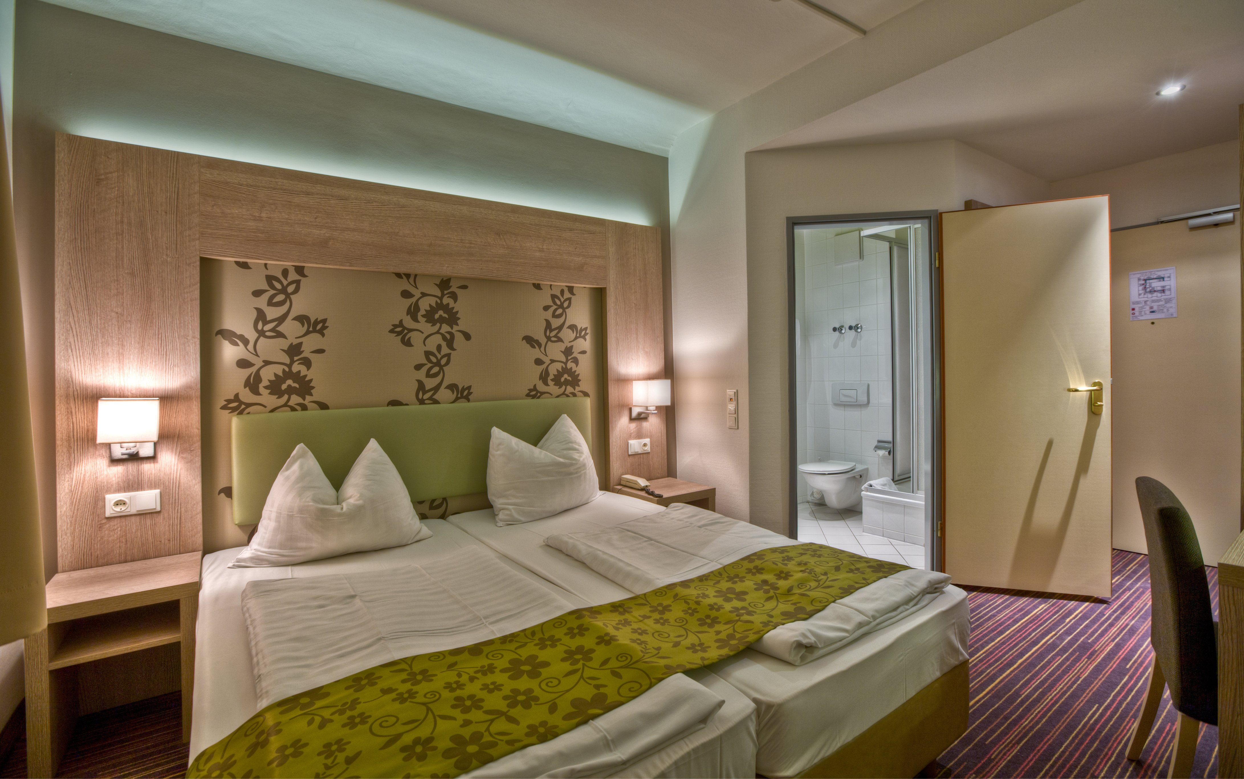 Rathaushotels Oberwiesenthal-官方