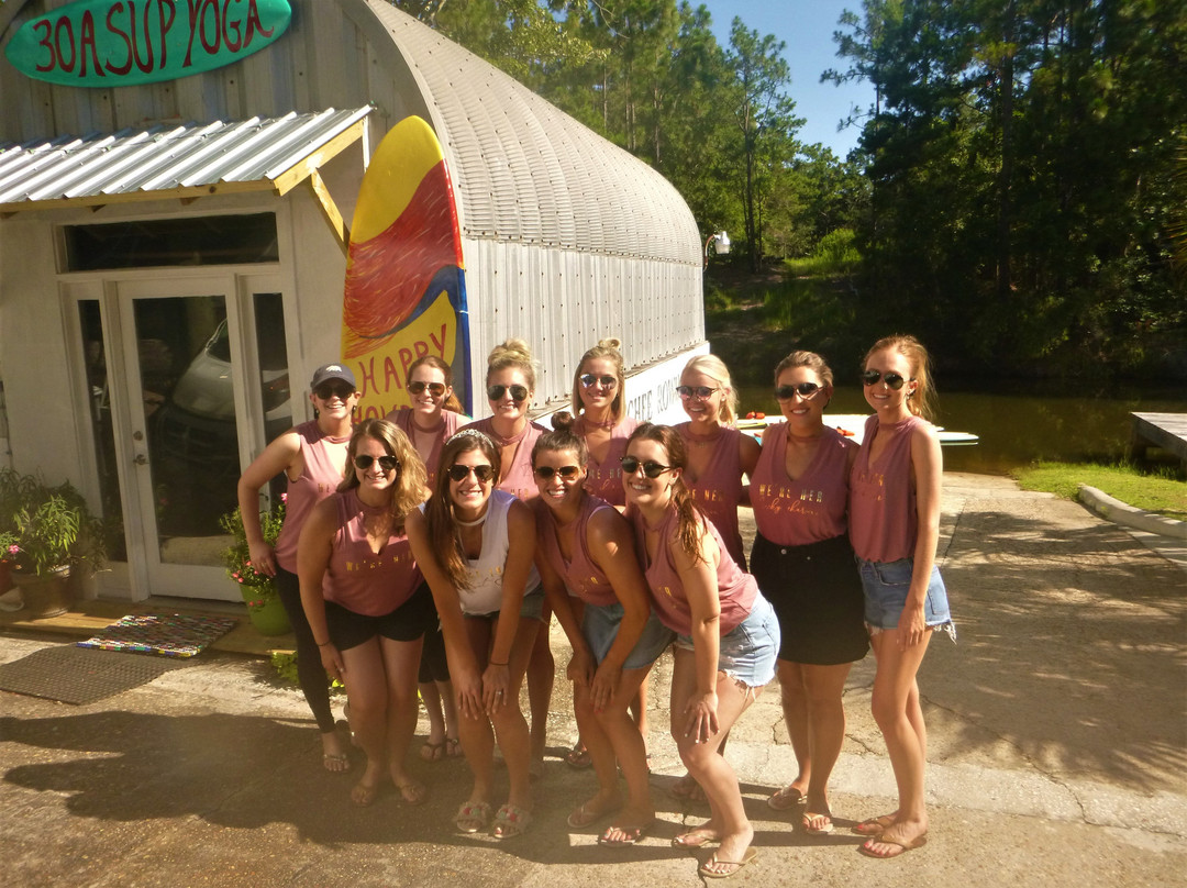 30A Paddleboard Yoga-圣罗萨海滩必去景点