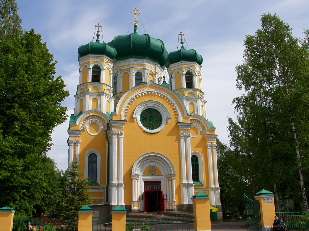 Gatchina Pavlovsky Cathedral景点图片