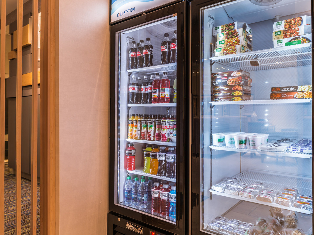 Holiday Inn Express & Suites Farmville by IHG主图