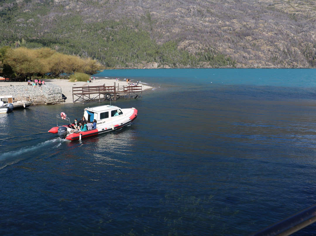 Kayak Lago Puelo景点图片