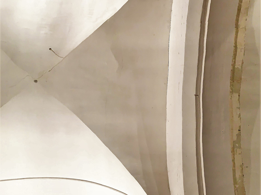 Eglise Saint-Jean de l'Habit-Guesnes必去景点