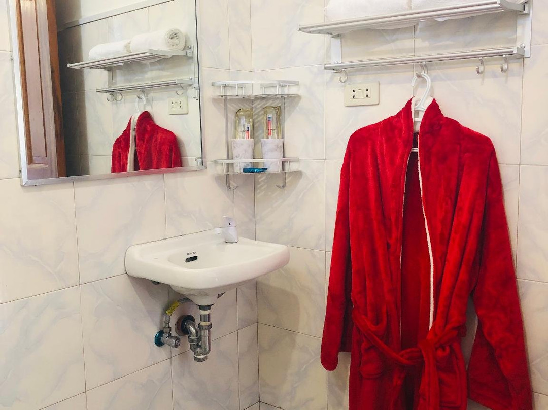 Tongatok Cliff Resort主图