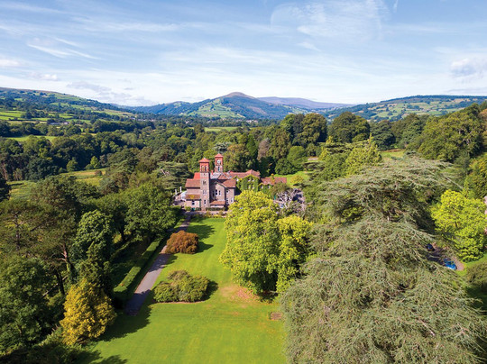 力推格里法斯乡村别墅酒店