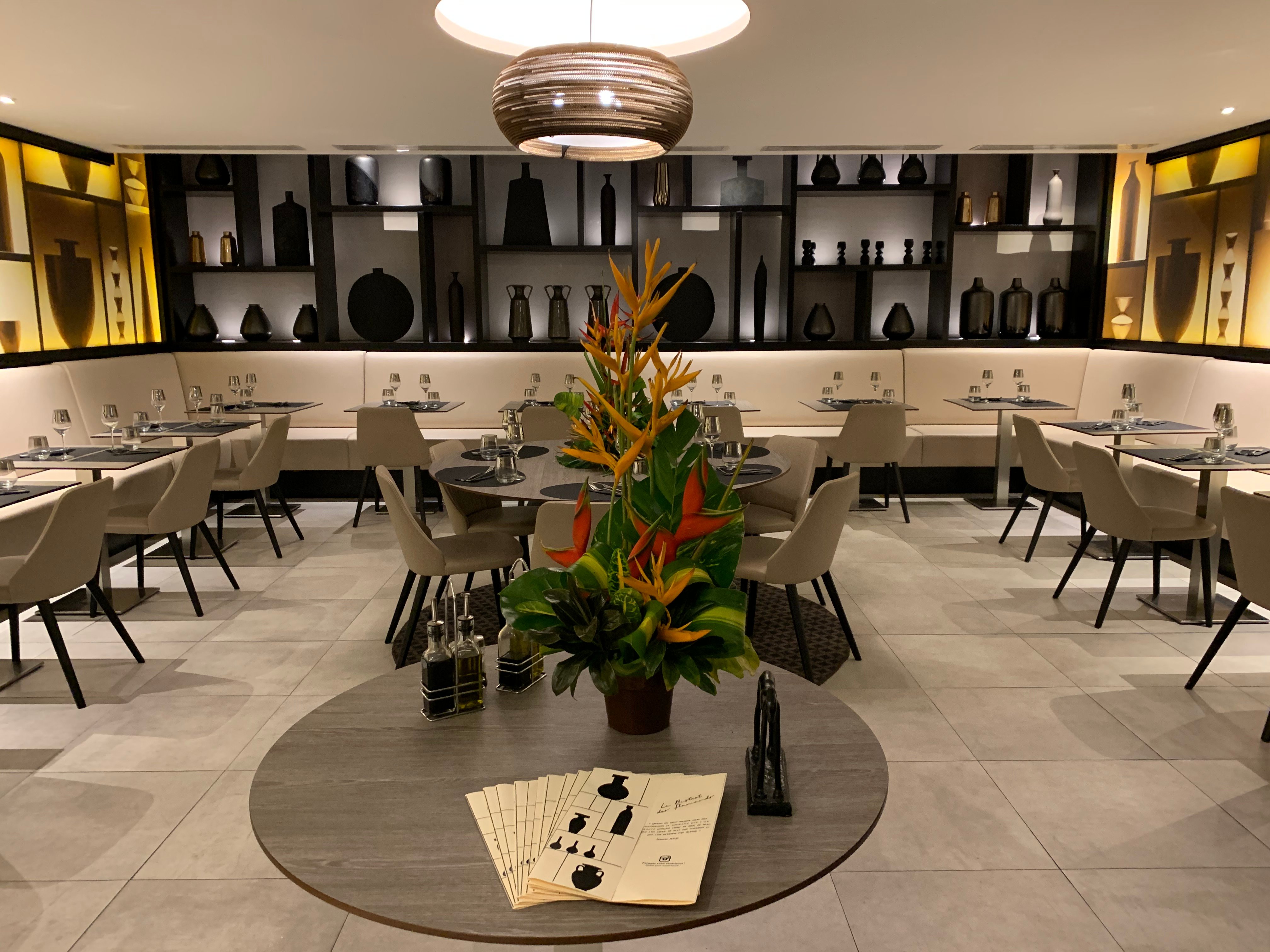 Simon Hotel-家庭/游戏区