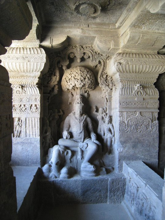 Jain Temple in Ellora caves景点图片