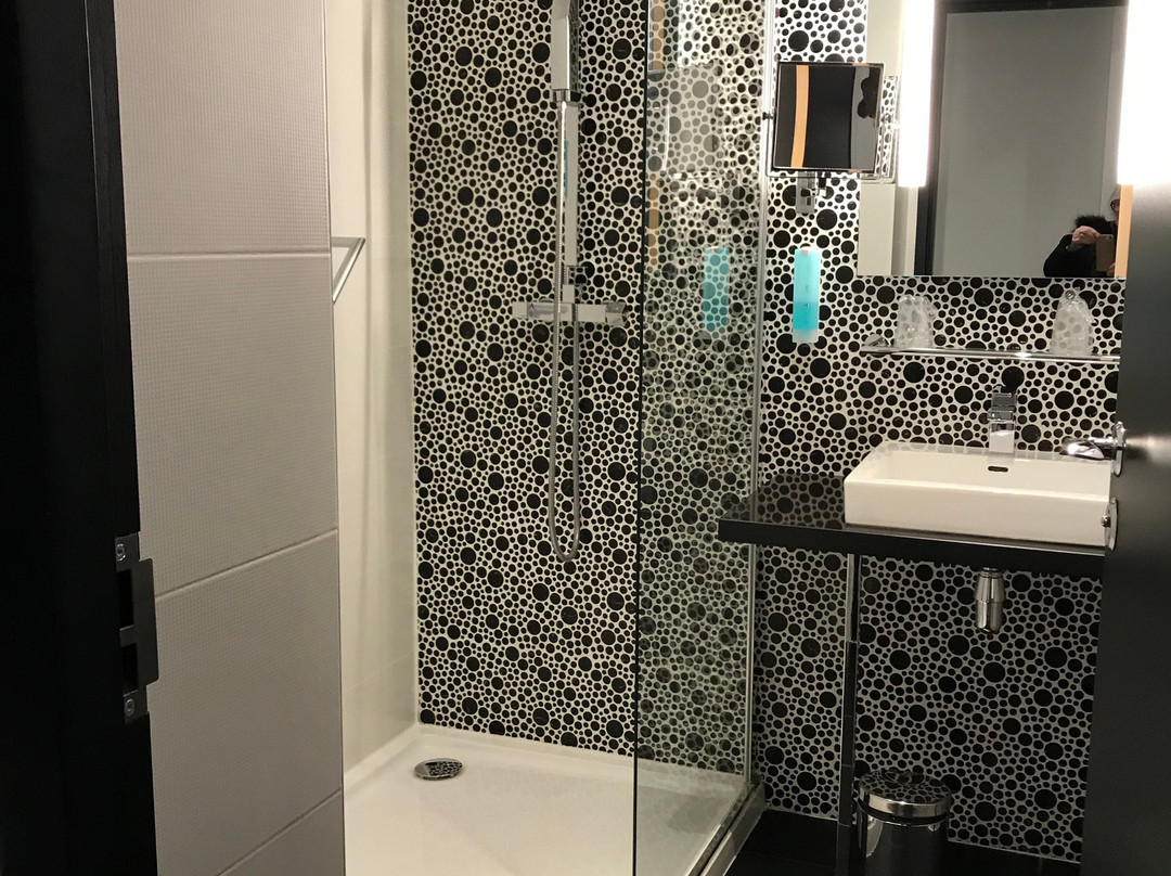 Kyriad Prestige Perpignan - Centre Del Mon主图