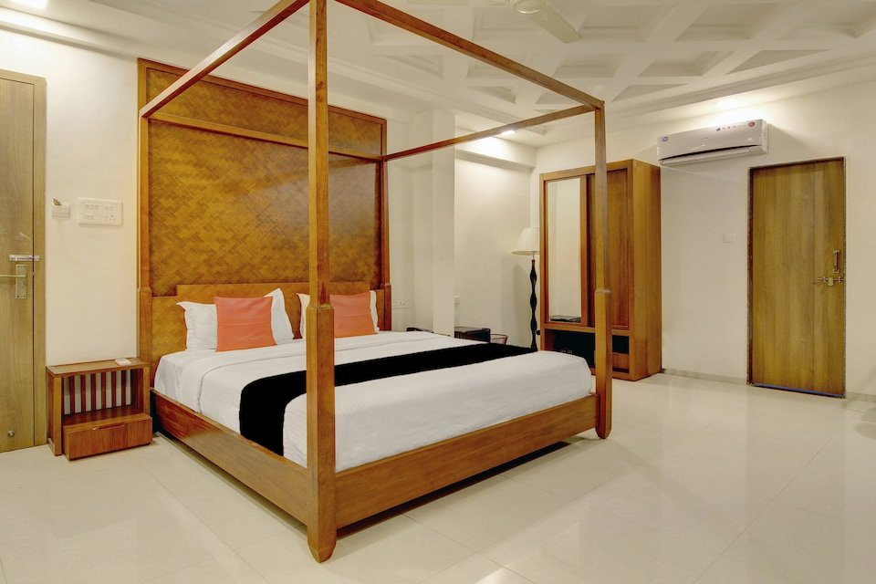 首都O40790特维尼酒店主图