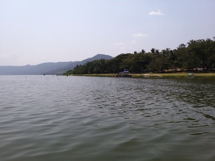 Lake Bosumtwi-Ashanti Region必去景点