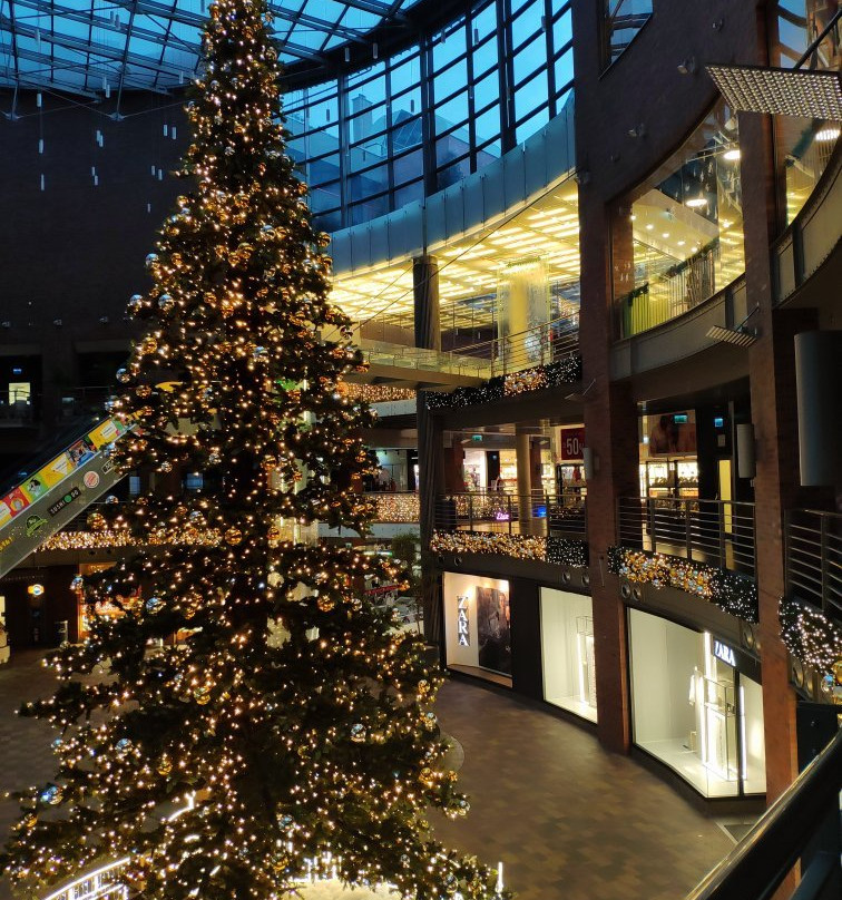 Sfera Shopping Mall-别尔斯克-比亚瓦必去景点