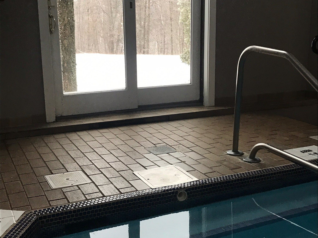 Black Bear Lodge主图