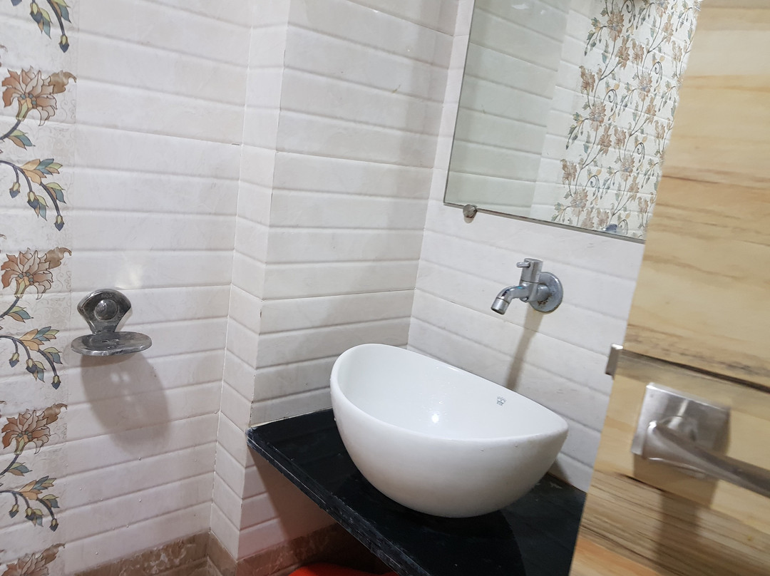 Hotel Dwarkamai主图