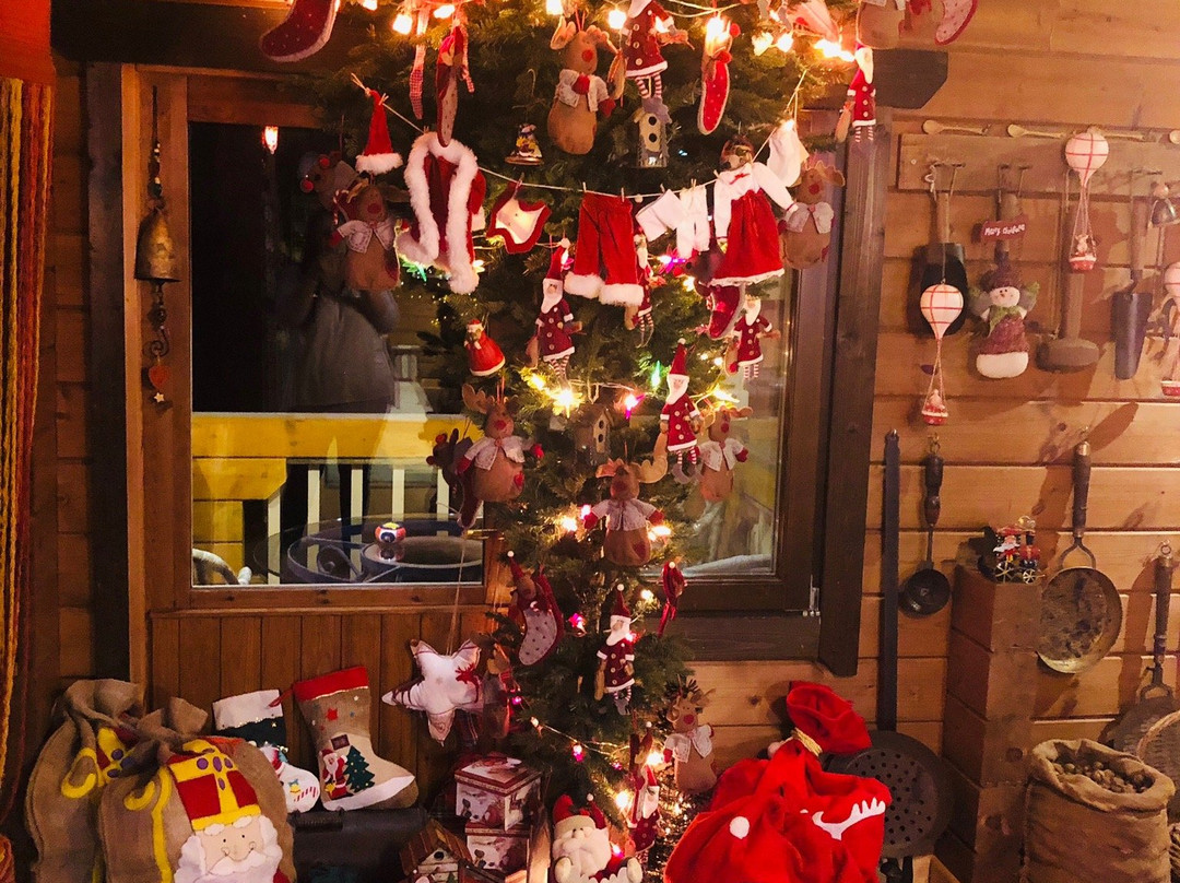 Colours' Chalet主图