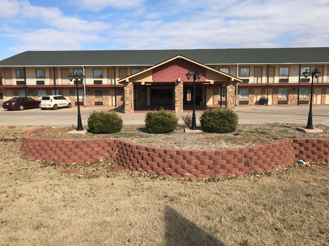 Days Inn by Wyndham Woodward OK主图