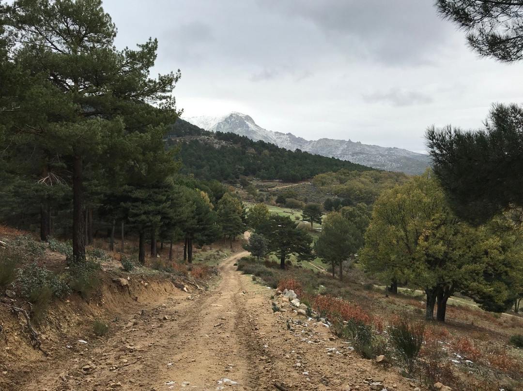 Ruta del Valle de la Barranca-Navacerrada必去景点