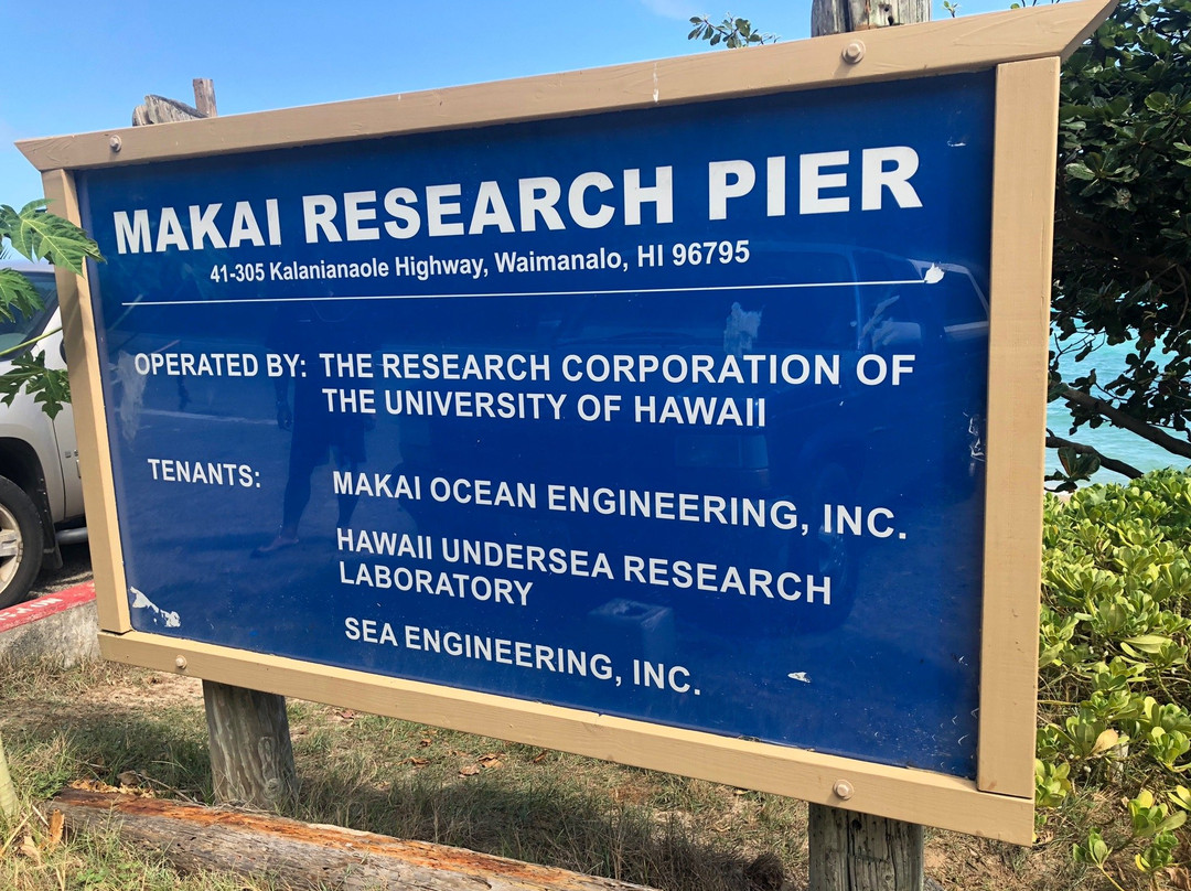 Makai Research Pier-威玛纳诺必去景点