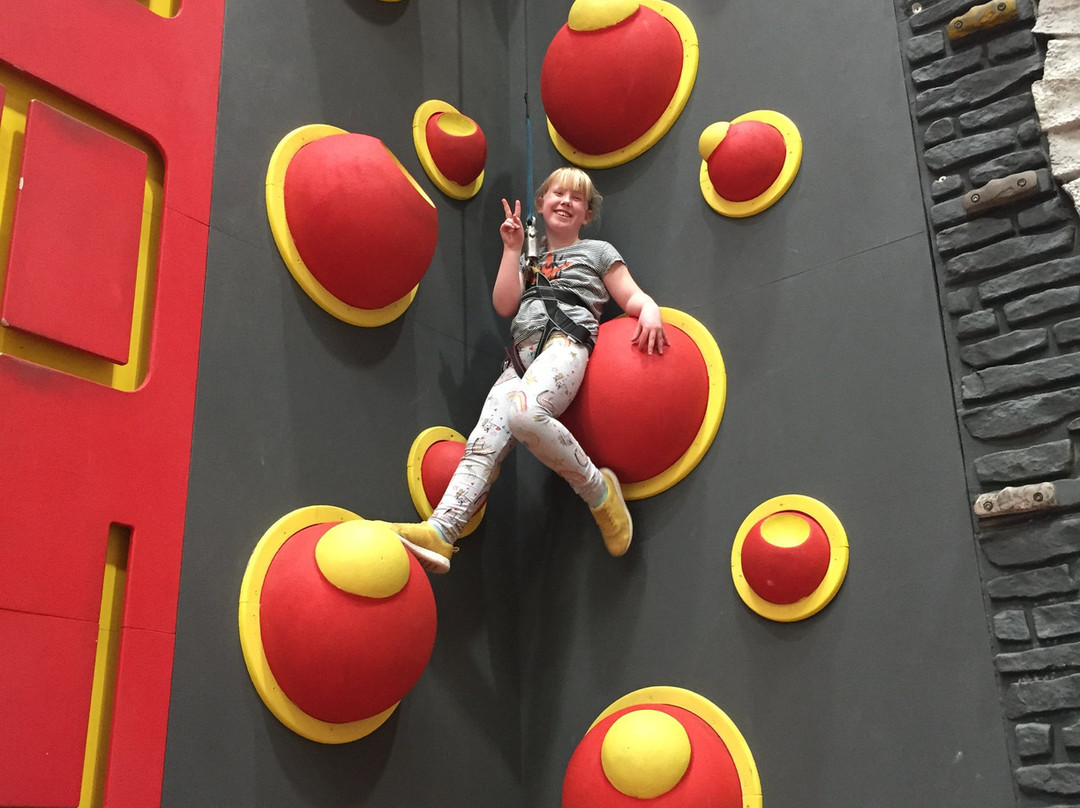 Climbing Hut Shrewsbury景点图片