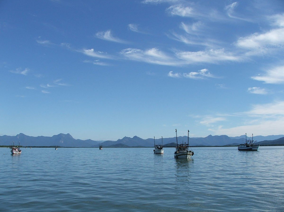 Baia de Guaratuba-瓜拉图巴必去景点