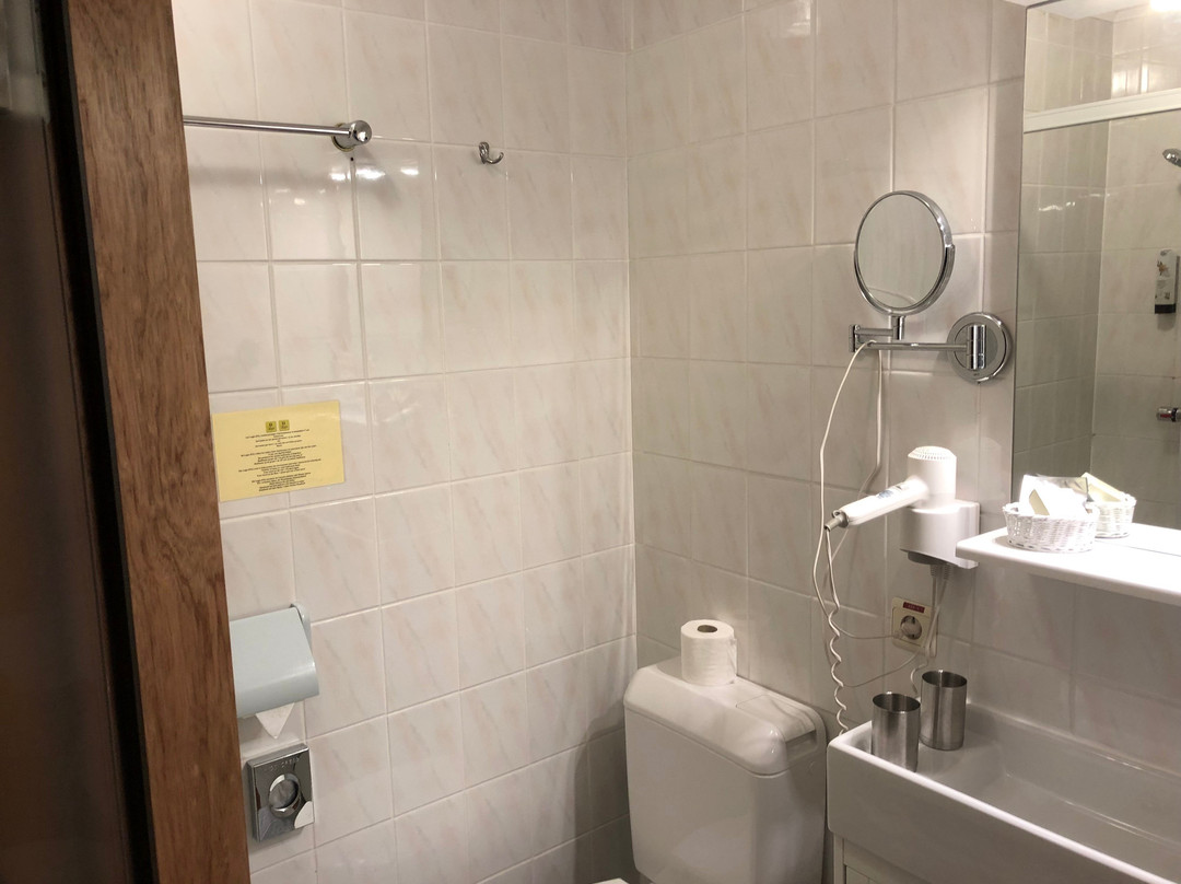 乐瑞拉斯旅馆主图