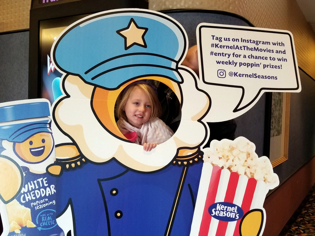 Classic Cinemas Elk Grove Theatre-埃尔克格罗夫村必去景点