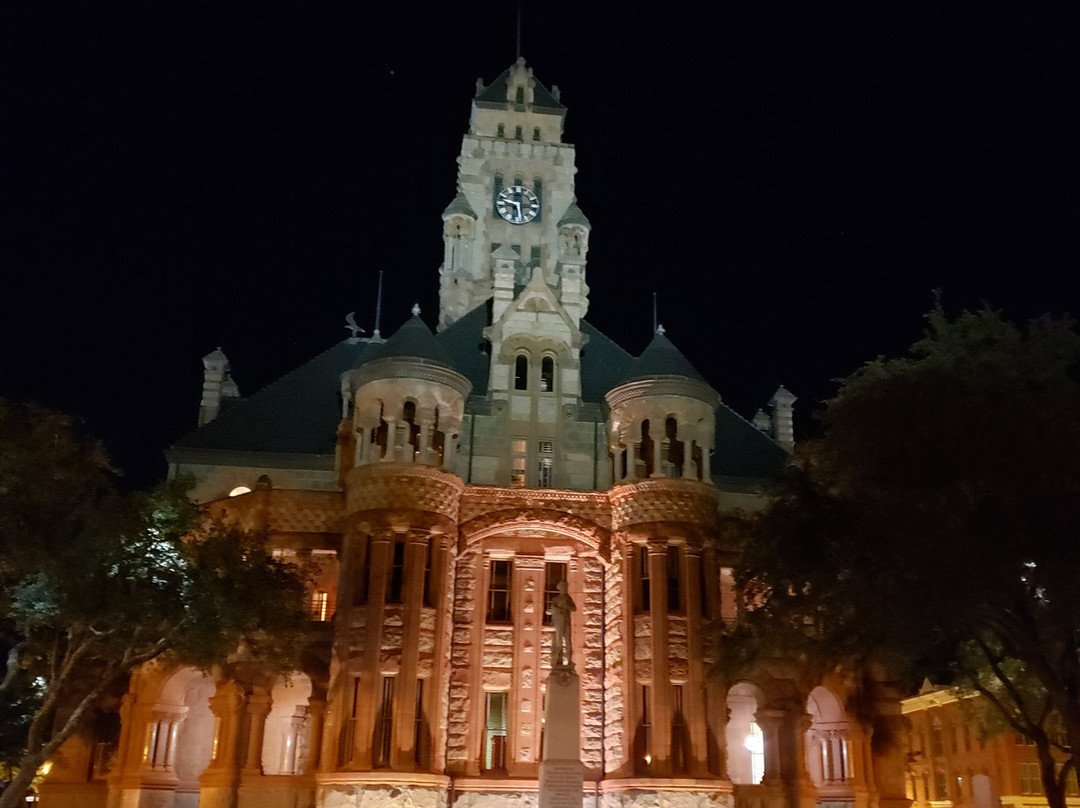 Waxahachie Haunted History Tours-Waxahachie必去景点