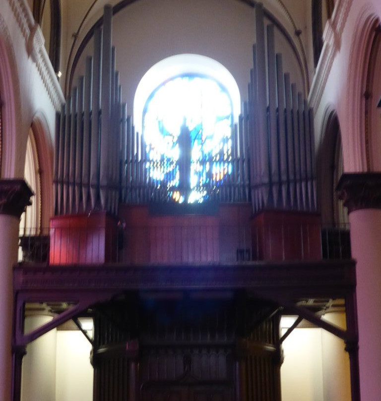 Eglise des Carmes-伊克塞尔必去景点