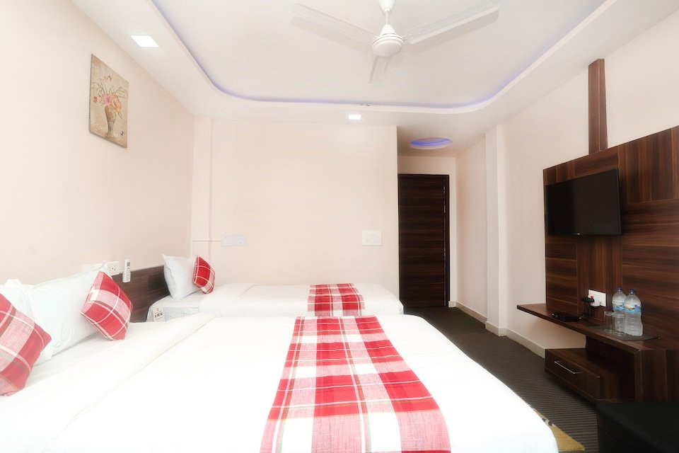 OYO 548 Hotel Swiss Palace Inn主图