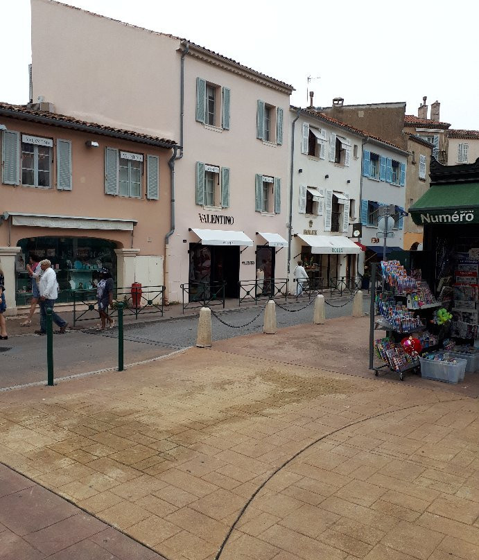 Place des Lices Market景点图片