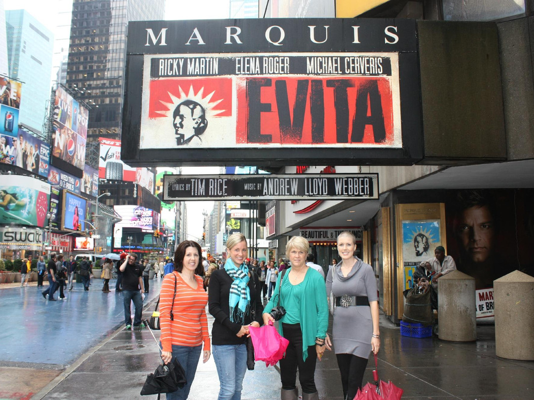 Evita on Broadway景点图片