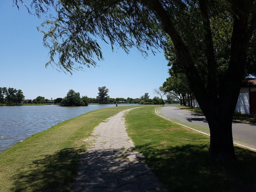 Parque Municipal Trenque Lauquen景点图片