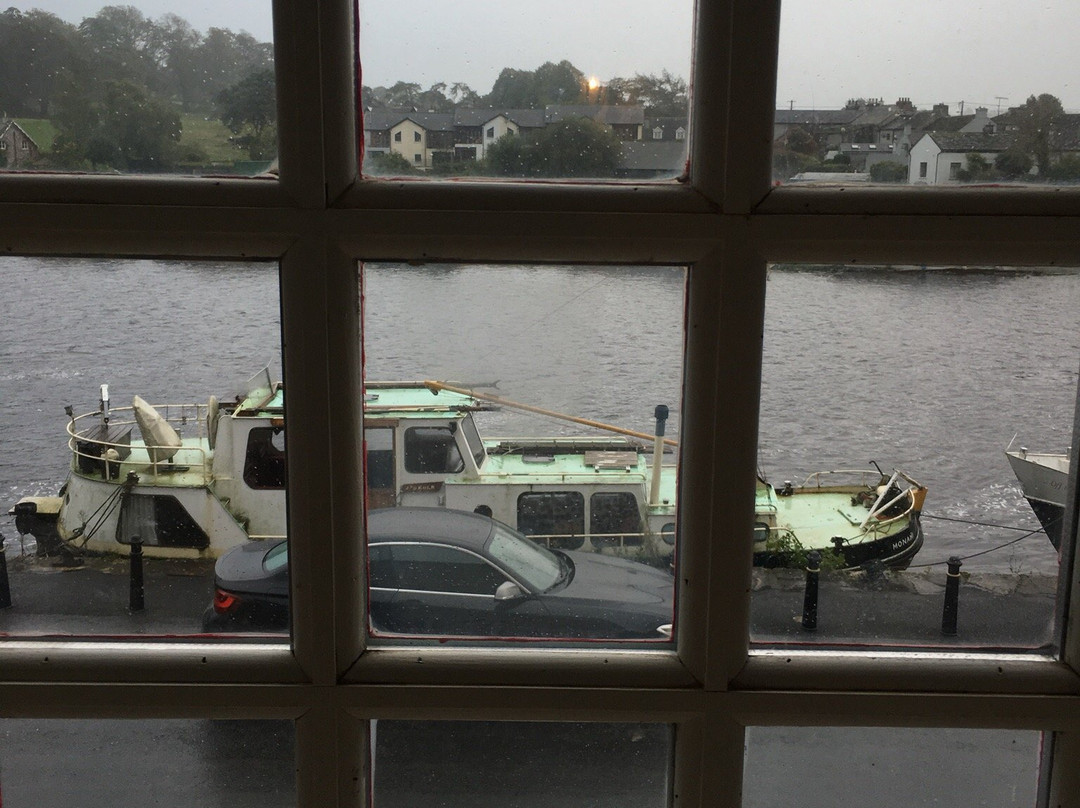 Waterside Guesthouse主图
