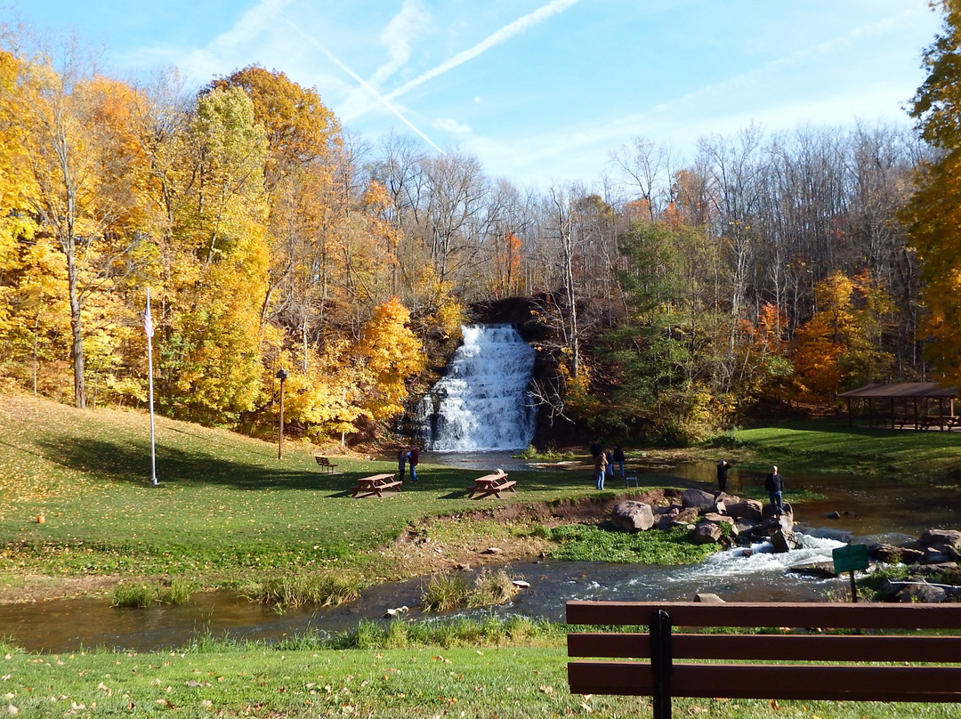 Holley Canal Falls景点图片