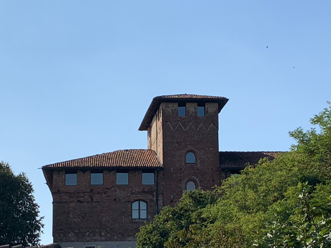 Castello di Lardirago-Lardirago必去景点