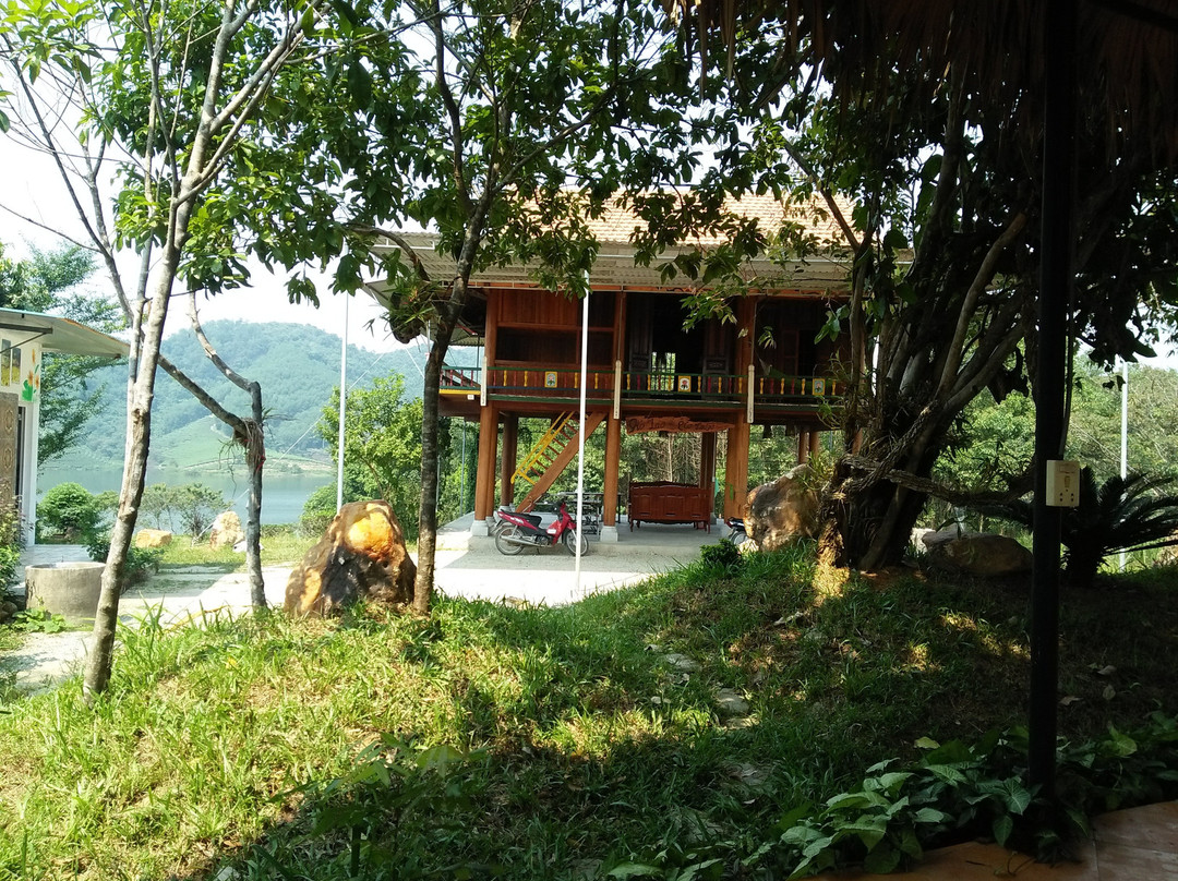 焦劳生态旅馆