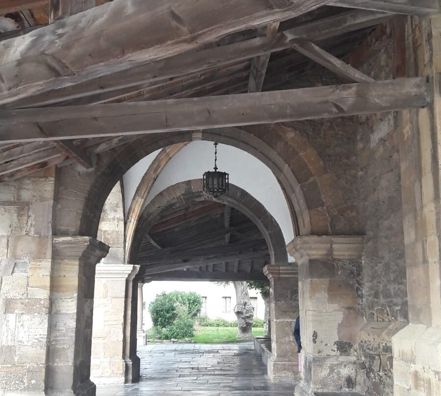 Iglesia de Santa Maria de Luanco景点图片