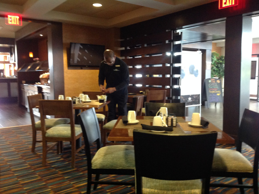 Doubletree By Hilton Hartford - Bradley Airport主图