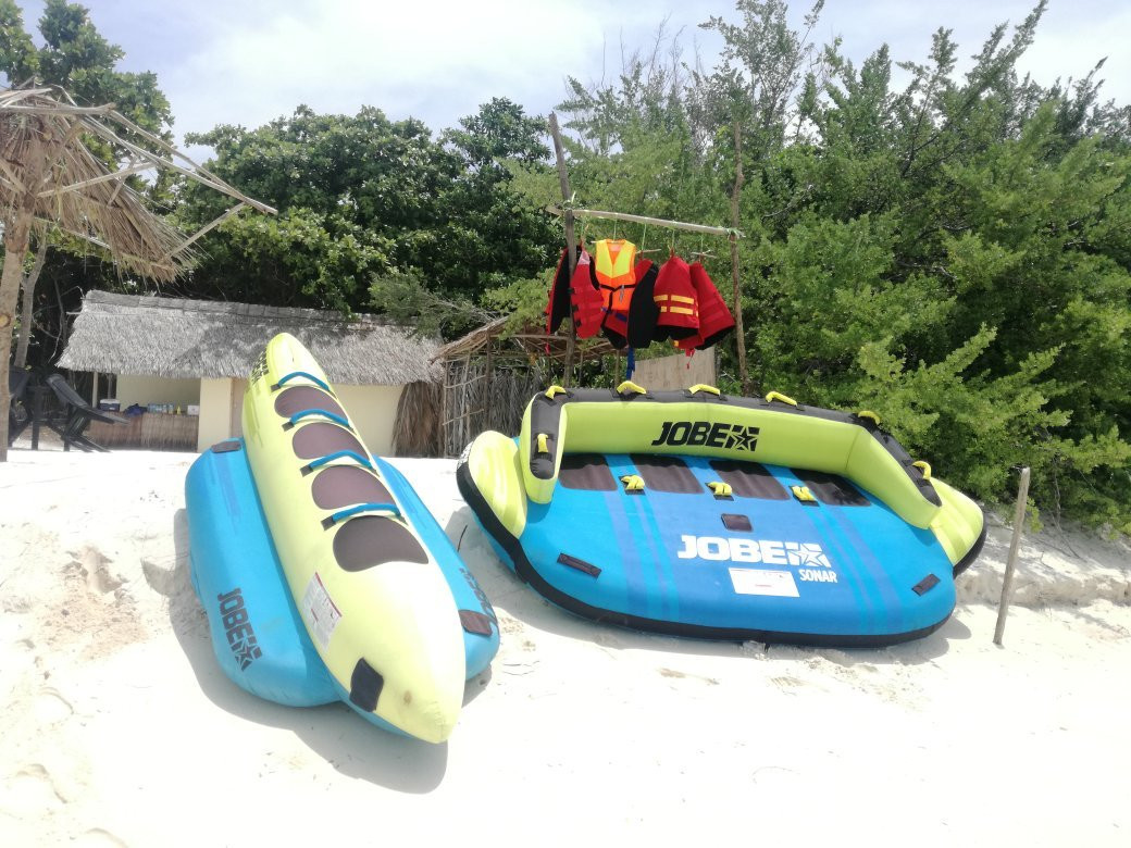 Ocean Village Maldives主图