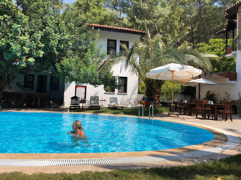 Hotel ForestGate主图