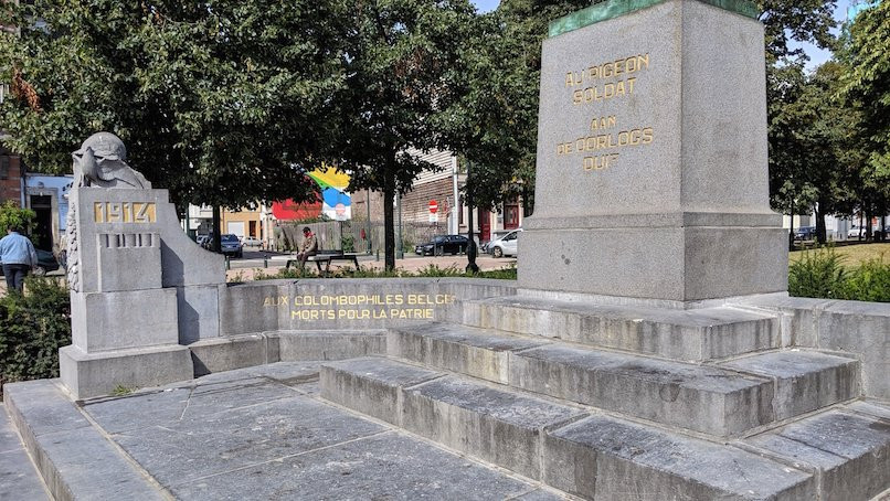 Monument au Pigeon-Soldat-布鲁塞尔必去景点