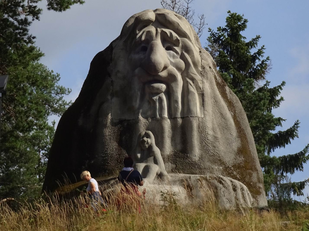 The Troll Sculpture Kollentrollet景点图片