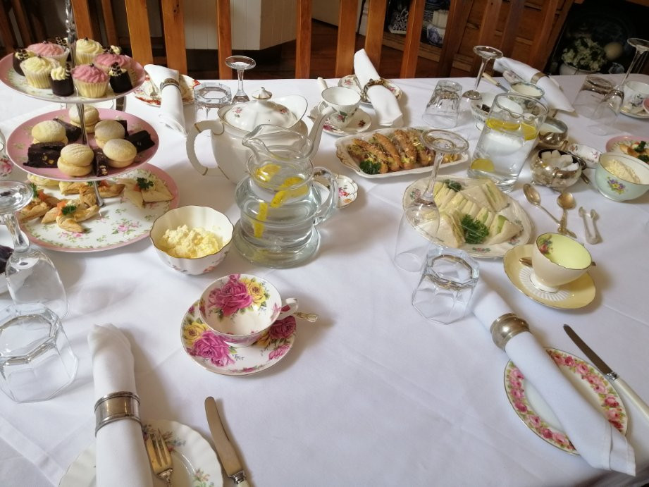 和平与丰盛酒店主图